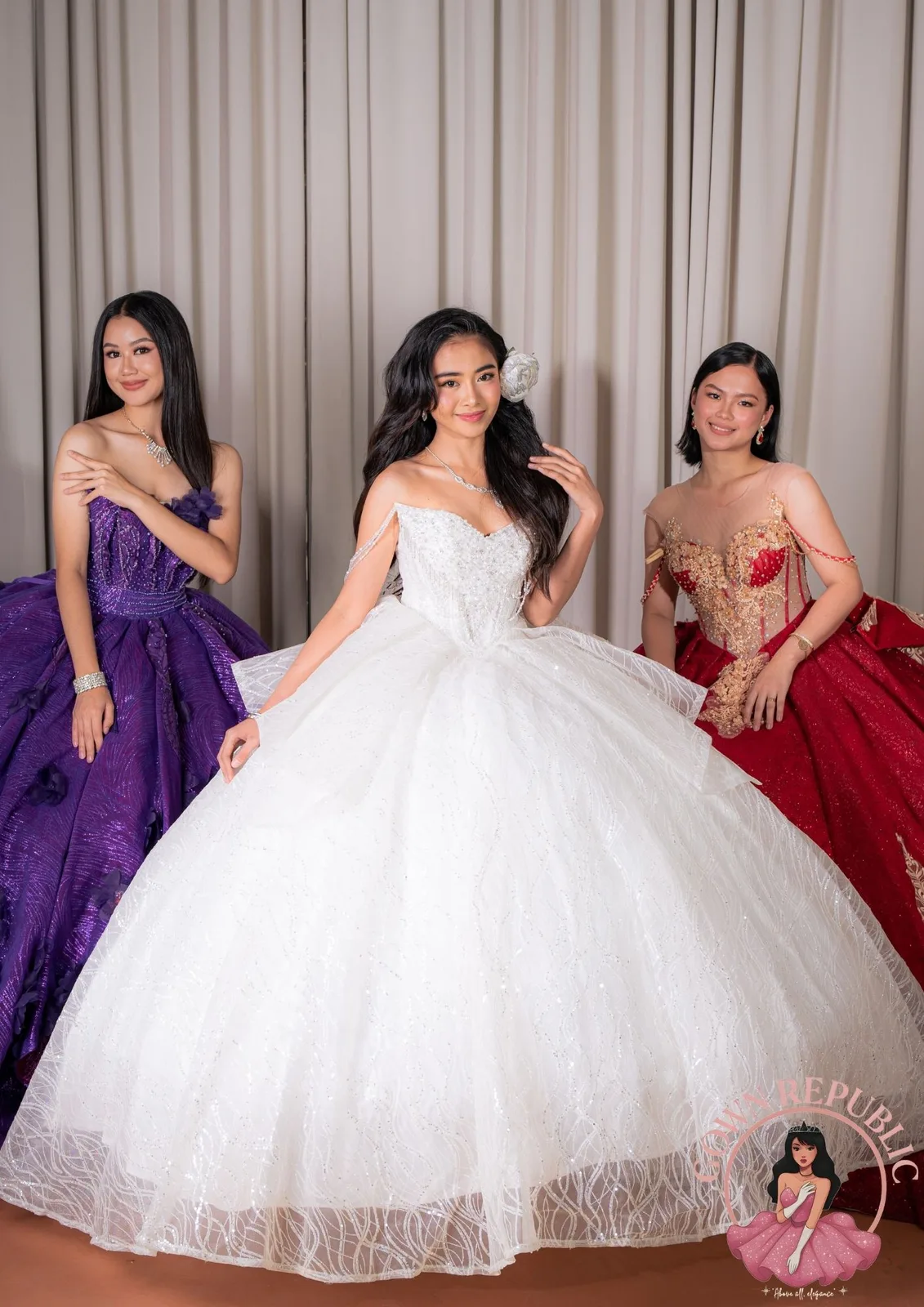 Ball Gowns 023
