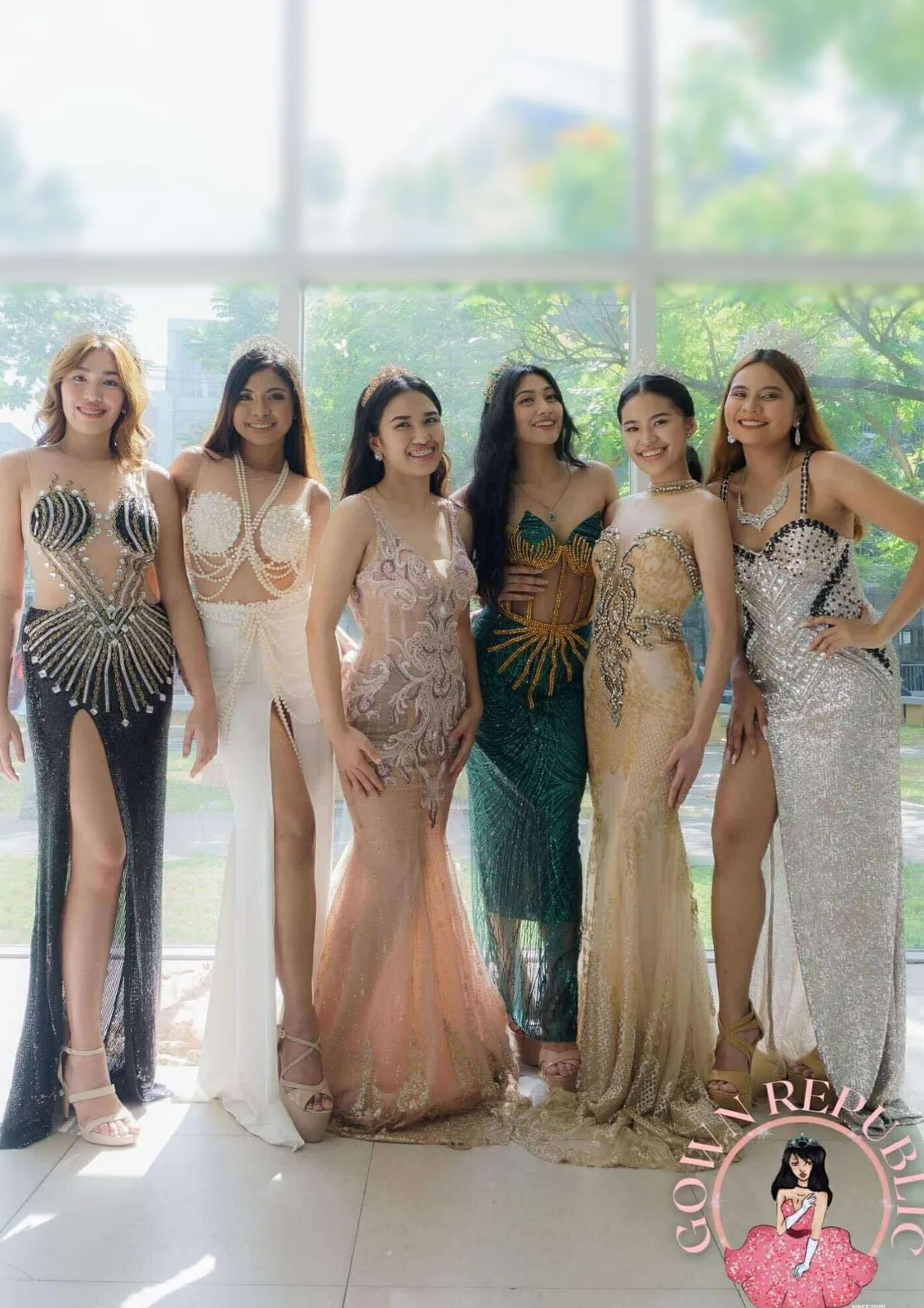 Pageant & Mermaid Gowns 056