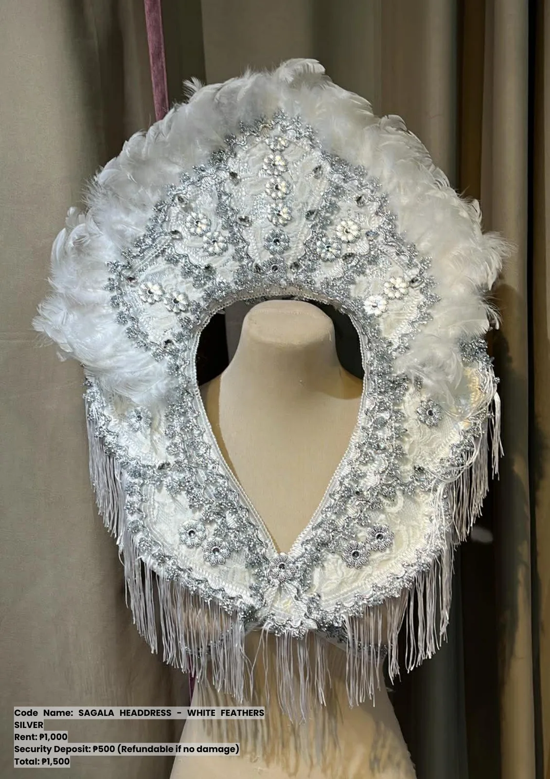 Sagala Headdresses: Headdress White Feathers Silver